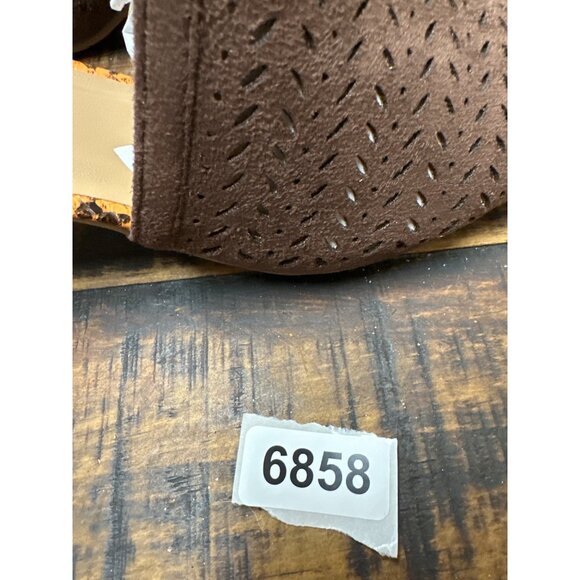 Classique  lenita 9-1/2 sandals / heels new - Picture 2 of 7